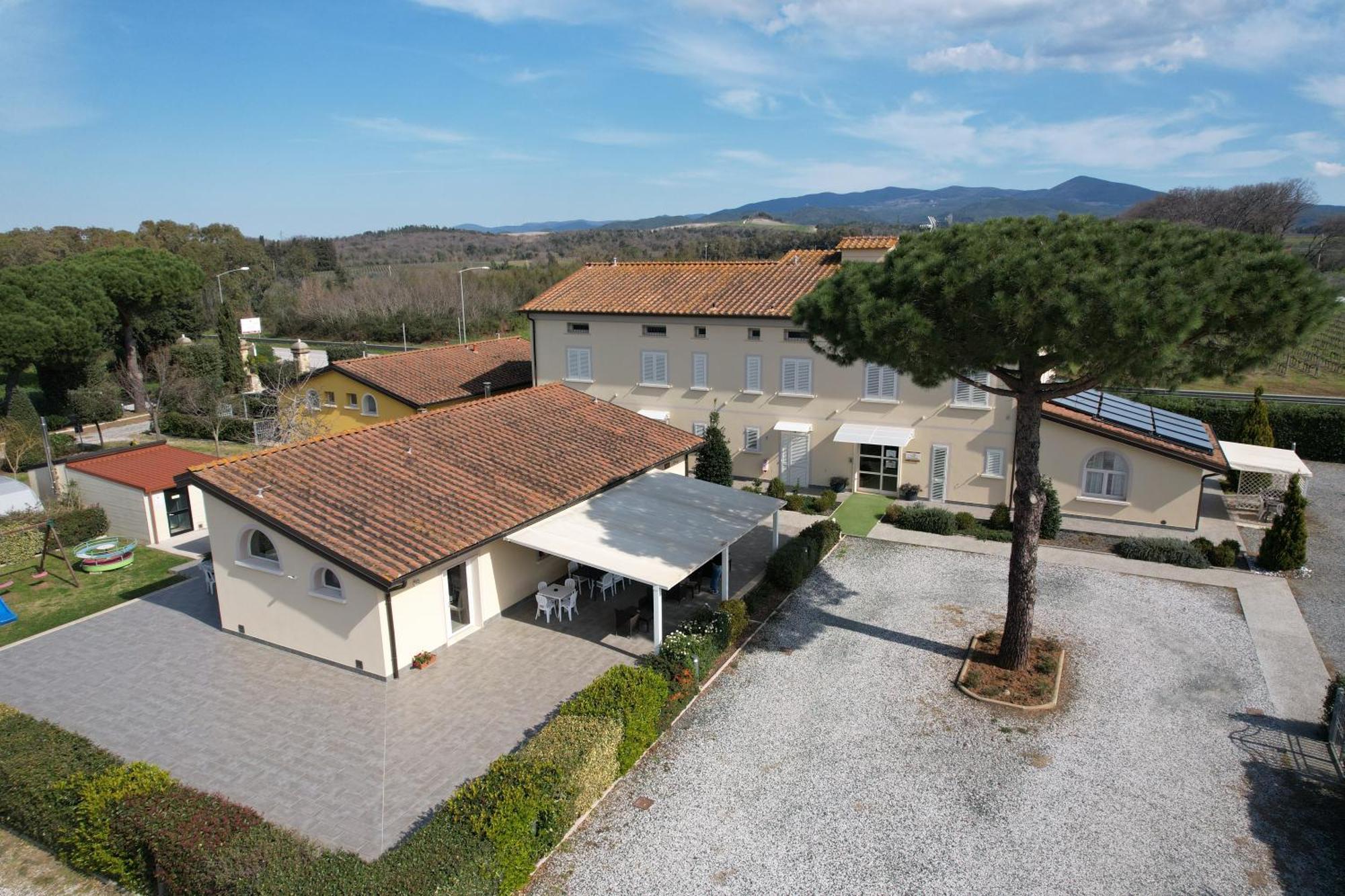 Hotel Residence Vallecorsa Rosignano Marittimo Exterior photo